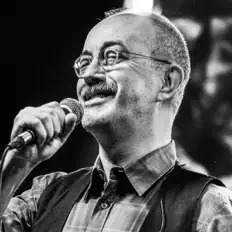 Listen to Hüsnü Arkan, watch music videos, read bio, see tour dates & more!