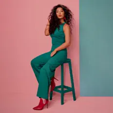 Poslechněte si interpreta CeCe Trương, sledujte hudební videa, přečtěte si životopis, podívejte se na data turné a další informace.