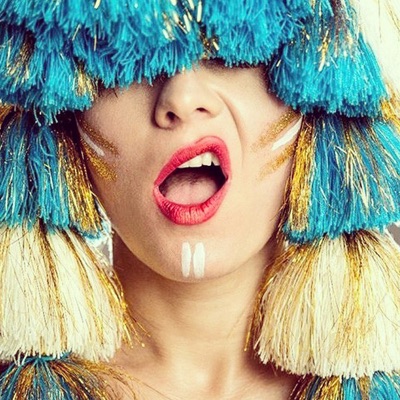 Listen to Paloma del Cerro, watch music videos, read bio, see tour dates & more!