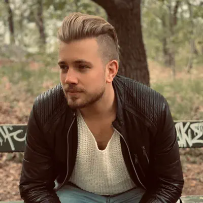 Listen to Anton Fargau Petrini, watch music videos, read bio, see tour dates & more!