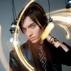 收听 Alex Max Band、观看音乐视频、阅读小传、查看巡演日期等 ！