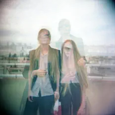 Listen to Mi and L'au, watch music videos, read bio, see tour dates & more!