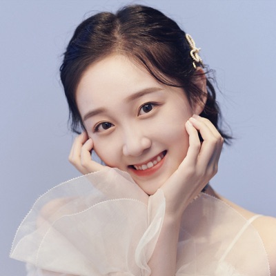 Listen to 李子璇, watch music videos, read bio, see tour dates & more!