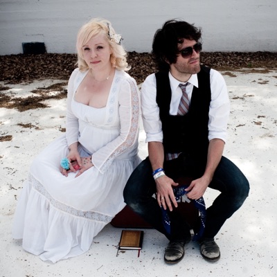 Listen to Vandaveer, watch music videos, read bio, see tour dates & more!