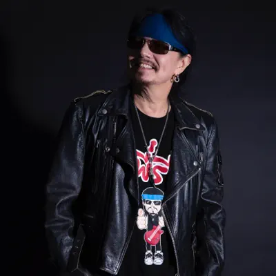 Listen to Thierry Mekwattana, watch music videos, read bio, see tour dates & more!