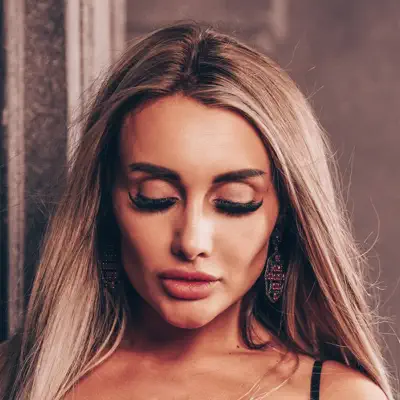Listen to Кира Майер, watch music videos, read bio, see tour dates & more!