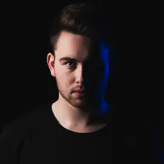 Listen to Loris Cimino, watch music videos, read bio, see tour dates & more!