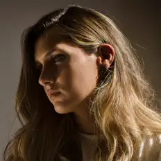 Listen to Sabela Ramil, watch music videos, read bio, see tour dates & more!