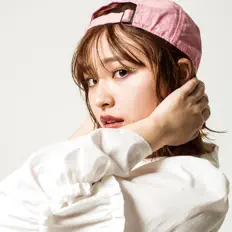 Listen to Monari Wakita, watch music videos, read bio, see tour dates & more!
