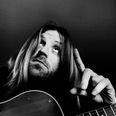 Listen to Ian Skelly, watch music videos, read bio, see tour dates & more!