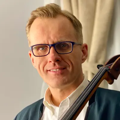 Listen to Dariusz Skoraczewski, watch music videos, read bio, see tour dates & more!
