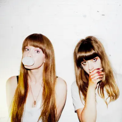 Listen to The Pearl Harts, watch music videos, read bio, see tour dates & more!
