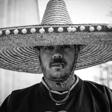 Ακούστε περιεχόμενο από Jidma, παρακολουθήστε μουσικά βίντεο, διαβάστε το βιογραφικό, δείτε ημερομηνίες περιοδείας, και πολλά ακόμη!