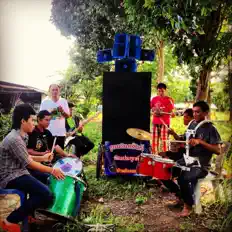 Listen to Khun Narin, watch music videos, read bio, see tour dates & more!