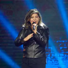 Listen to Roberta Miranda, watch music videos, read bio, see tour dates & more!