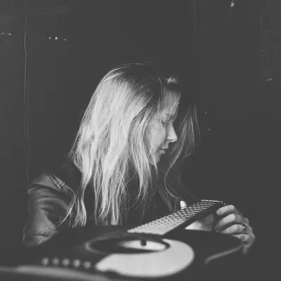 Listen to Rikke Thomsen, watch music videos, read bio, see tour dates & more!