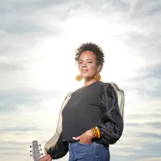 Listen to Andrée Grise, watch music videos, read bio, see tour dates & more!