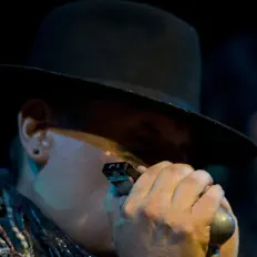 Listen to Real de Catorce, watch music videos, read bio, see tour dates & more!