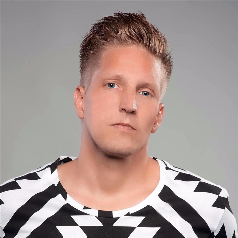 Song - Hey ! (feat. Heleena & Rashaun Will) - Nils van Zandt