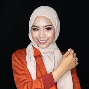 Suhairi sarah Biodata Sarah