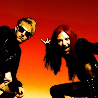 Listen to Hanzel und Gretyl, watch music videos, read bio, see tour dates & more!
