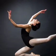 Balletto Jazz Compagnia सुनें, म्यूज़िक वीडियो देखें, बायो पढ़ें, दौरे की तारीखें और बहुत कुछ देखें!