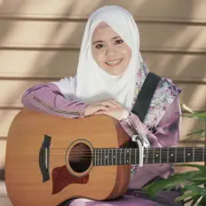 Listen to Najwa Latif, watch music videos, read bio, see tour dates & more!
