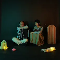 Dengarkan Nighteentael, tonton video musik, baca bio, lihat tanggal tur & lainnya!