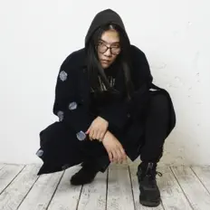 收听 J BOY FLIP、观看音乐视频、阅读小传、查看巡演日期等 ！