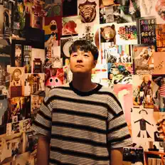 Poslechněte si interpreta Han Sic Kong, sledujte hudební videa, přečtěte si životopis, podívejte se na data turné a další informace.