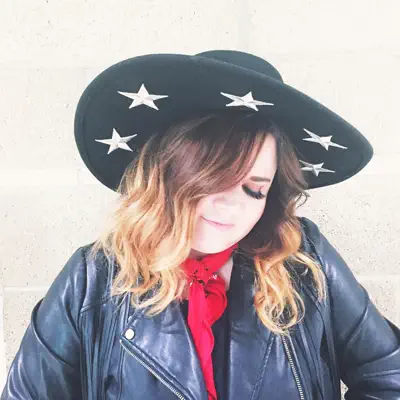 Listen to Annie McQueen, watch music videos, read bio, see tour dates & more!