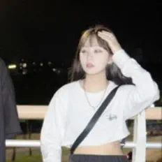 Poslechněte si interpreta winnie, sledujte hudební videa, přečtěte si životopis, podívejte se na data turné a další informace.