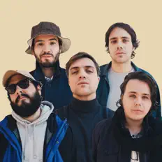 Listen to Modo Avión, watch music videos, read bio, see tour dates & more!