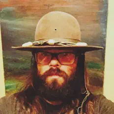 Umbra and the Volcan Siegeを聴いたり、ミュージックビデオを鑑賞したり、経歴やツアー日程などを確認したりしましょう！