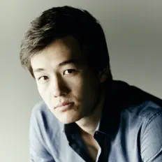 收听 路易斯・施维茨格尔、观看音乐视频、阅读小传、查看巡演日期等 ！