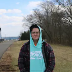 Posłuchaj wykonawcy Azulus, obejrzyj teledyski, przeczytaj biografię, zobacz daty tras koncertowych i nie tylko!