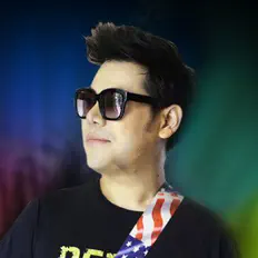 Listen to Petch Saharat, watch music videos, read bio, see tour dates & more!