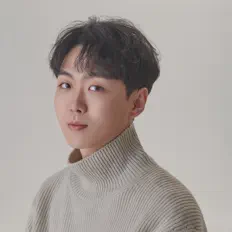 Ascolta Logan Kim, guarda video musicali, leggi la biografia, vedi le date del tour & altro!