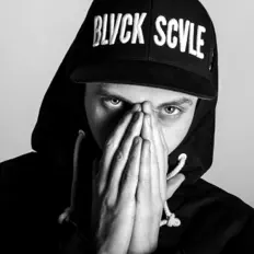 Poslechněte si interpreta galat, sledujte hudební videa, přečtěte si životopis, podívejte se na data turné a další informace.