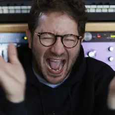 Dengarkan Jared Faber, tonton video musik, baca bio, lihat tanggal tur & lainnya!
