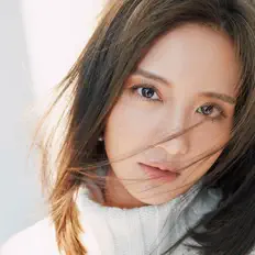 收听 李宣榕、观看音乐视频、阅读小传、查看巡演日期等 ！