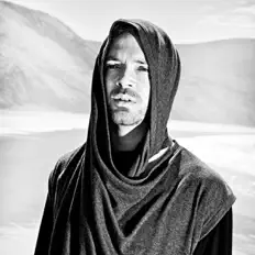 Listen to Greis, watch music videos, read bio, see tour dates & more!