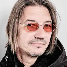 Listen to Kaiser Souzai, watch music videos, read bio, see tour dates & more!