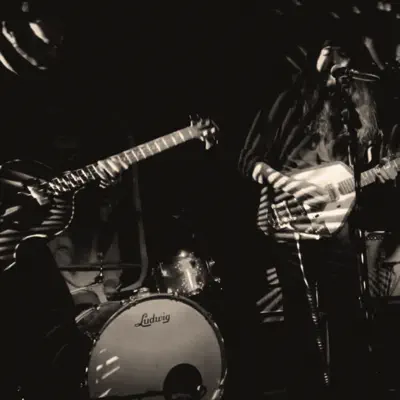 Listen to The Myrrors, watch music videos, read bio, see tour dates & more!