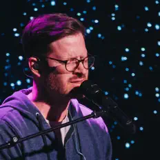 Clayton Brooksを聴いたり、ミュージックビデオを鑑賞したり、経歴やツアー日程などを確認したりしましょう！