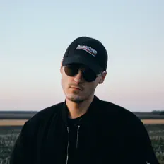 Dengarkan Mike Hawkins, tonton video musik, baca bio, lihat tanggal tur & lainnya!