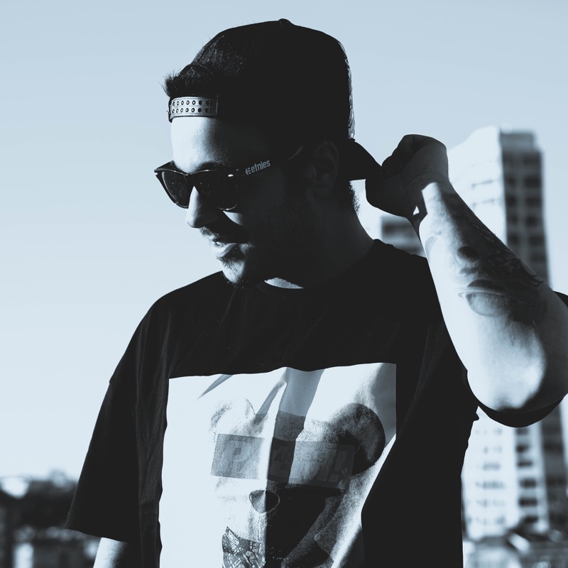 Aytac Ozalp - Shines