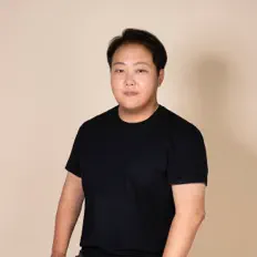 收听 Kim Se Young、观看音乐视频、阅读小传、查看巡演日期等 ！