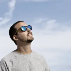 Listen to Joakim Karud, watch music videos, read bio, see tour dates & more!