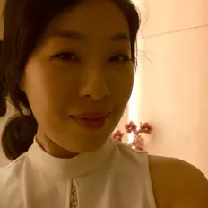 Dengarkan Yeom Shin-Hye, tonton video musik, baca bio, lihat tanggal tur & lainnya!